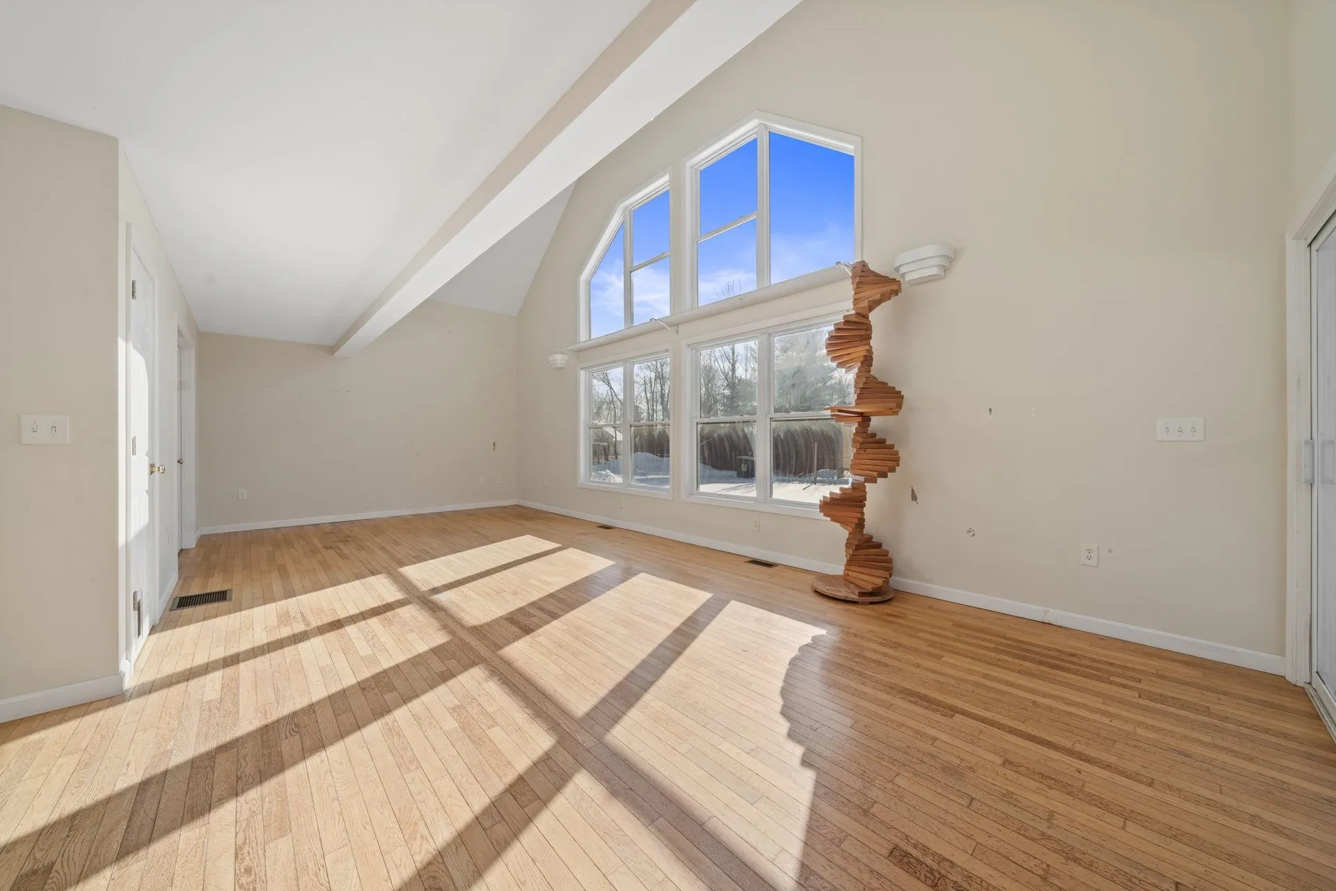 733 South Stark Highway Weare NH 03281