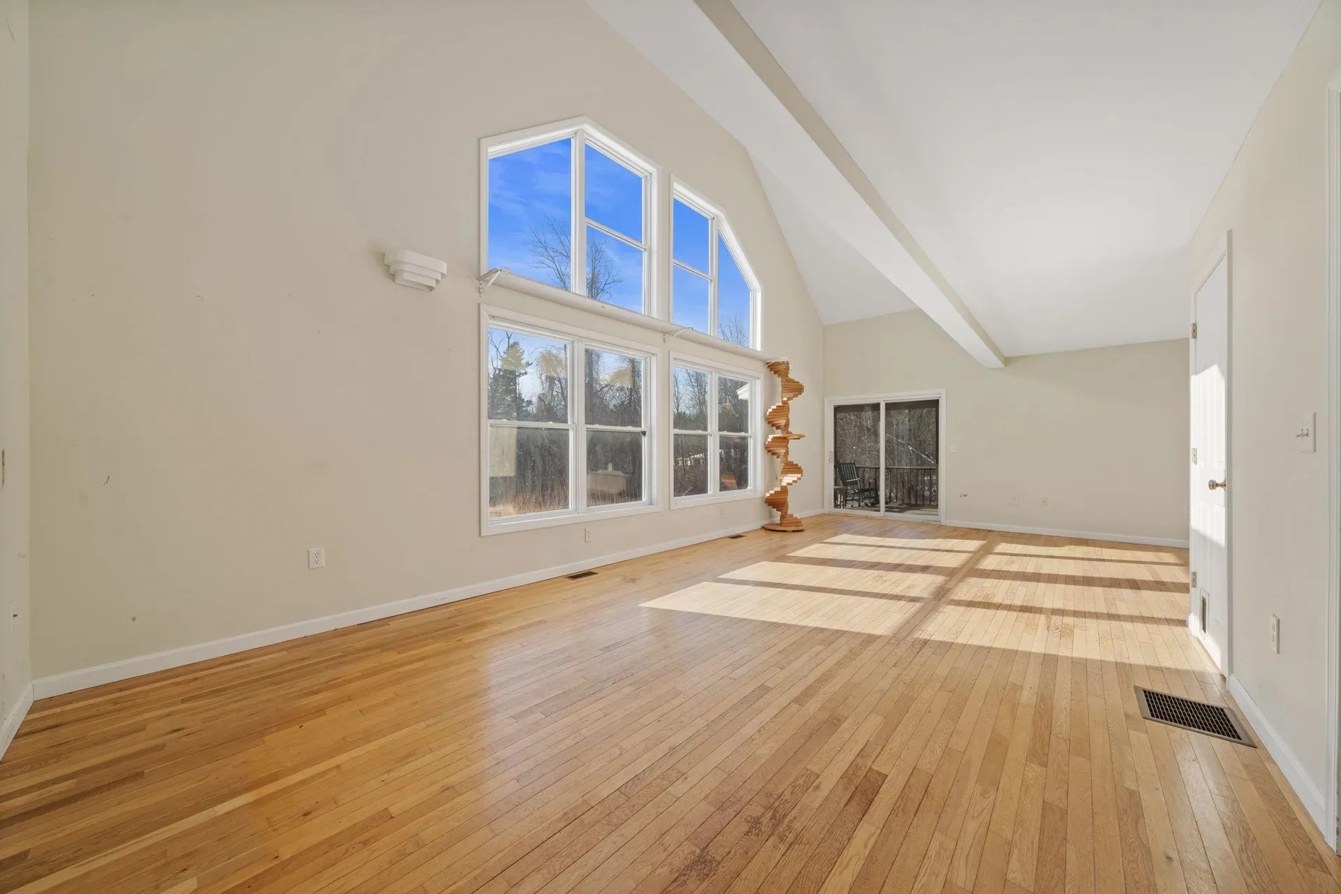 733 South Stark Highway Weare NH 03281