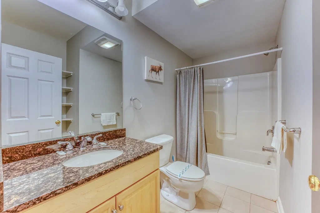 8 Twin Tip Terrace Lincoln NH 03251