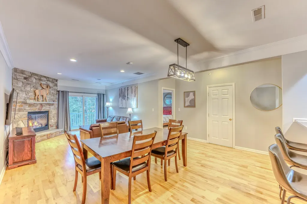 8 Twin Tip Terrace Lincoln NH 03251