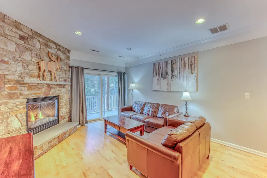 8 Twin Tip Terrace Lincoln NH 03251