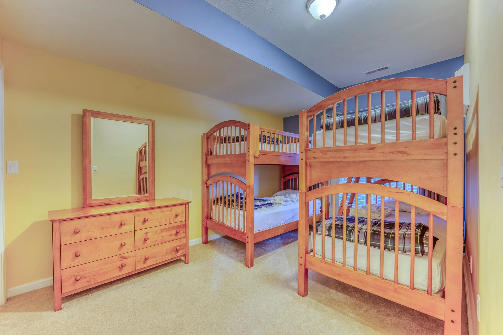 8 Twin Tip Terrace Lincoln NH 03251