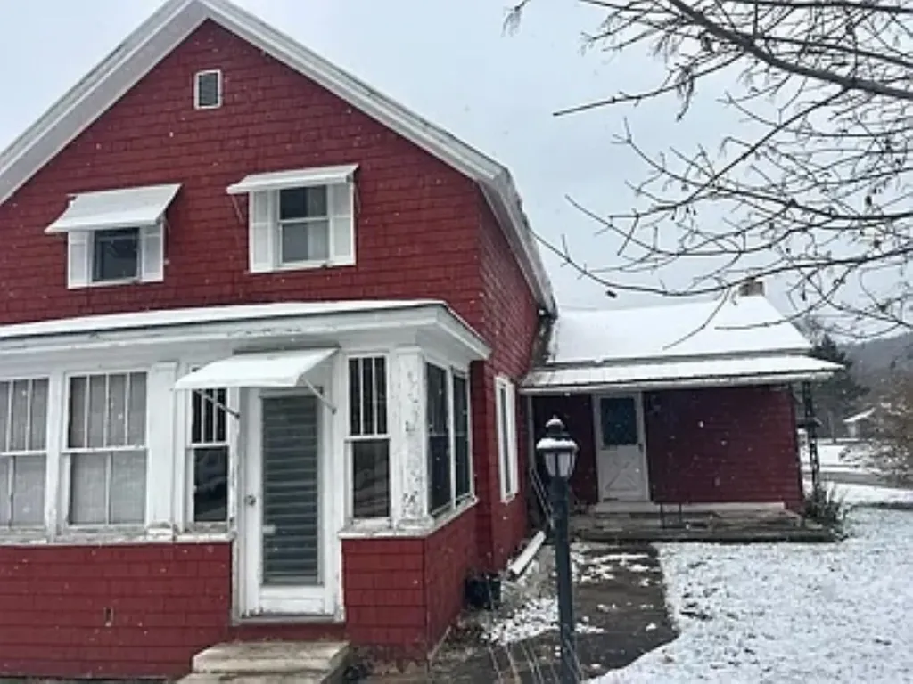 11 Fairview Avenue West Rutland VT 05777