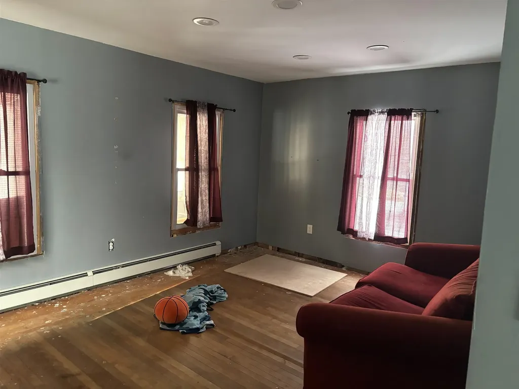 11 Fairview Avenue West Rutland VT 05777