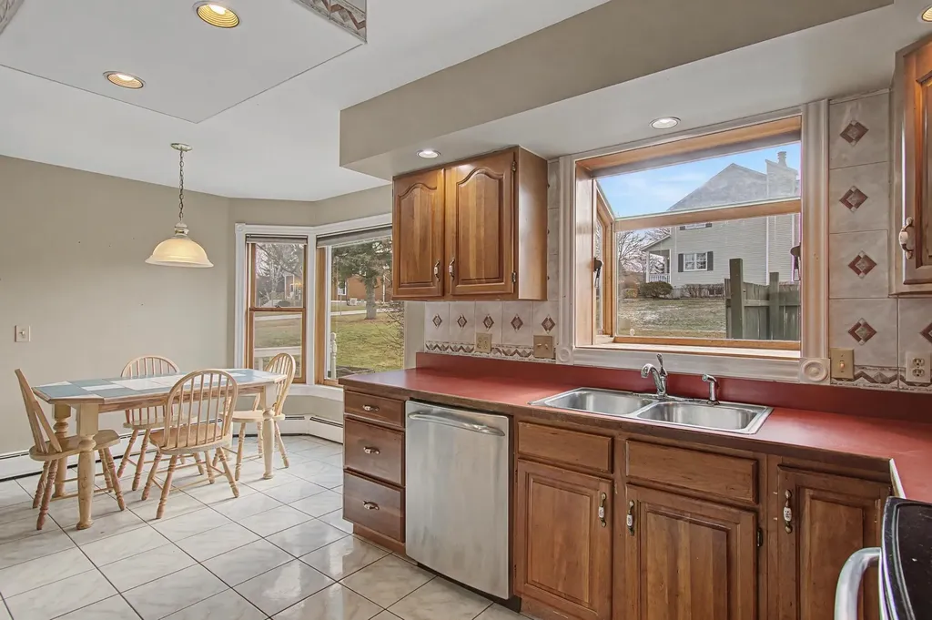 7 Bay View Drive St. Albans Town VT 05478