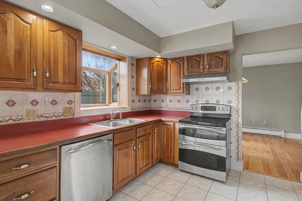 7 Bay View Drive St. Albans Town VT 05478