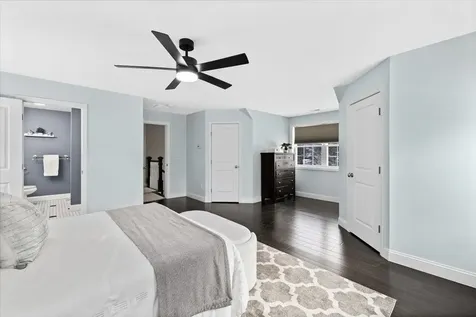 10 Berlang Road Londonderry NH 03053