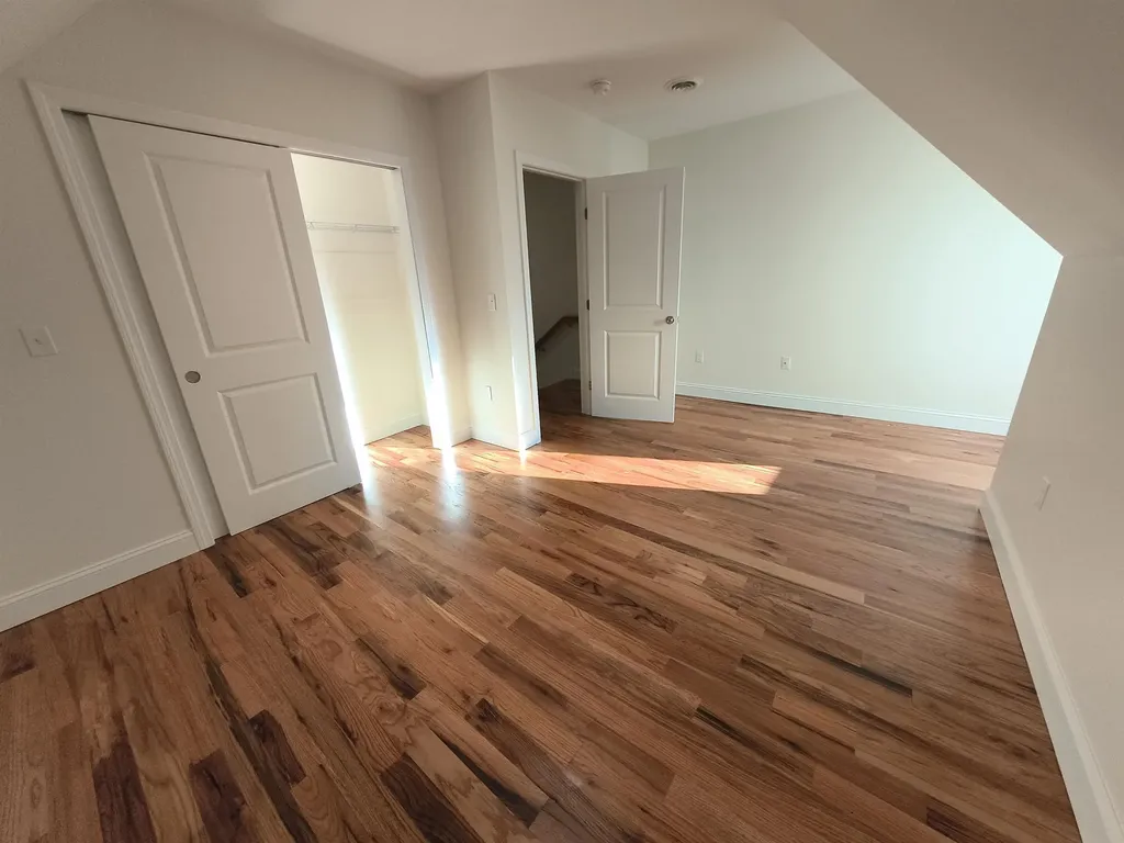 386 Union Avenue Laconia NH 03246