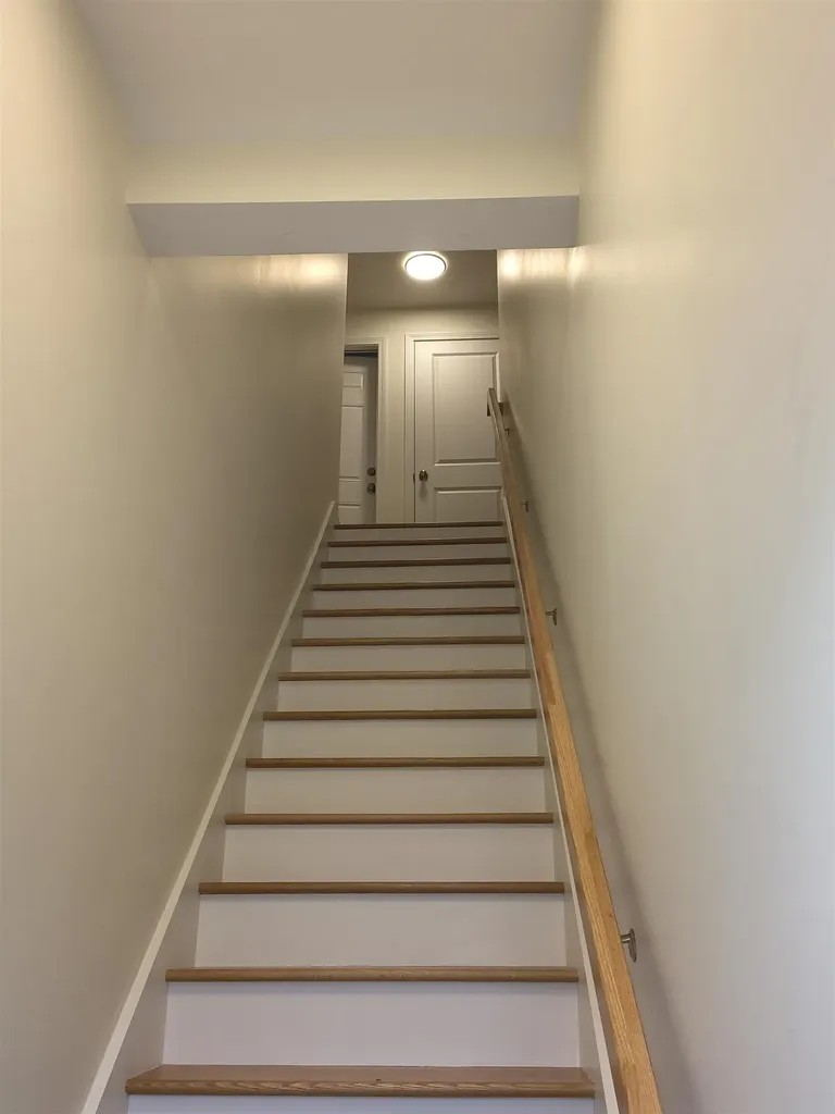 386 Union Avenue Laconia NH 03246