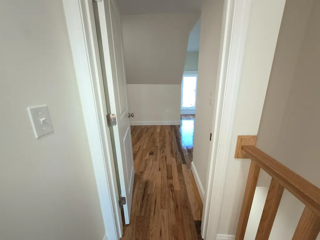 386 Union Avenue Laconia NH 03246