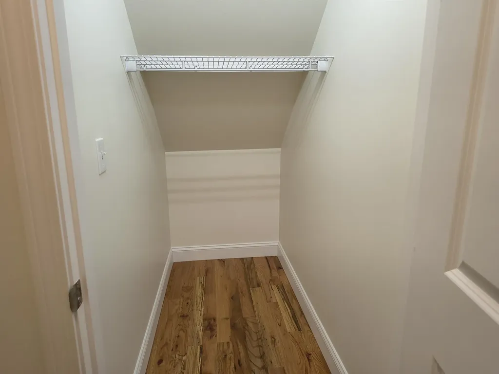 386 Union Avenue Laconia NH 03246