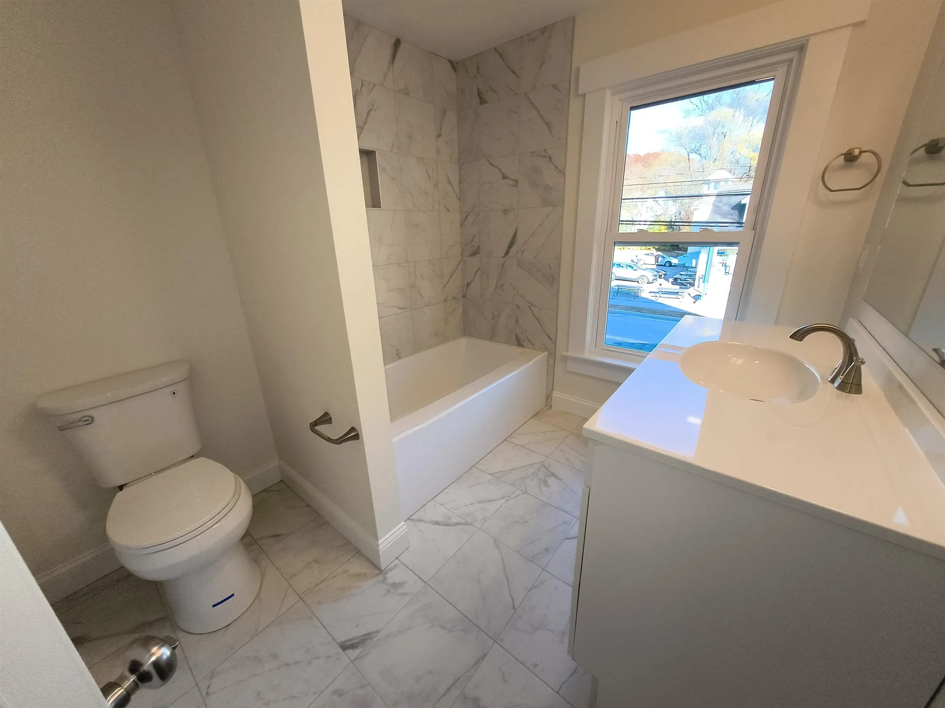 386 Union Avenue Laconia NH 03246