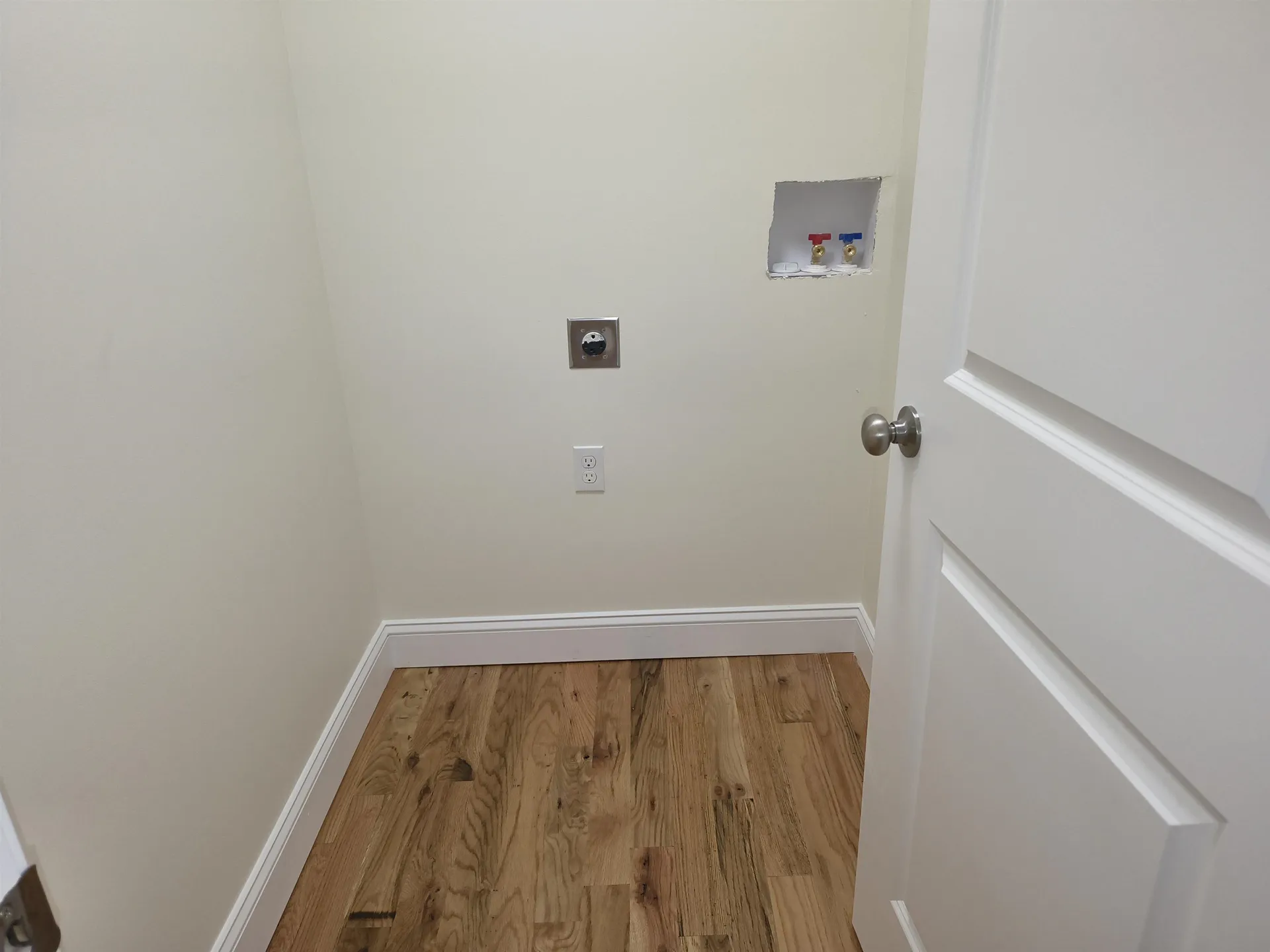 386 Union Avenue Laconia NH 03246