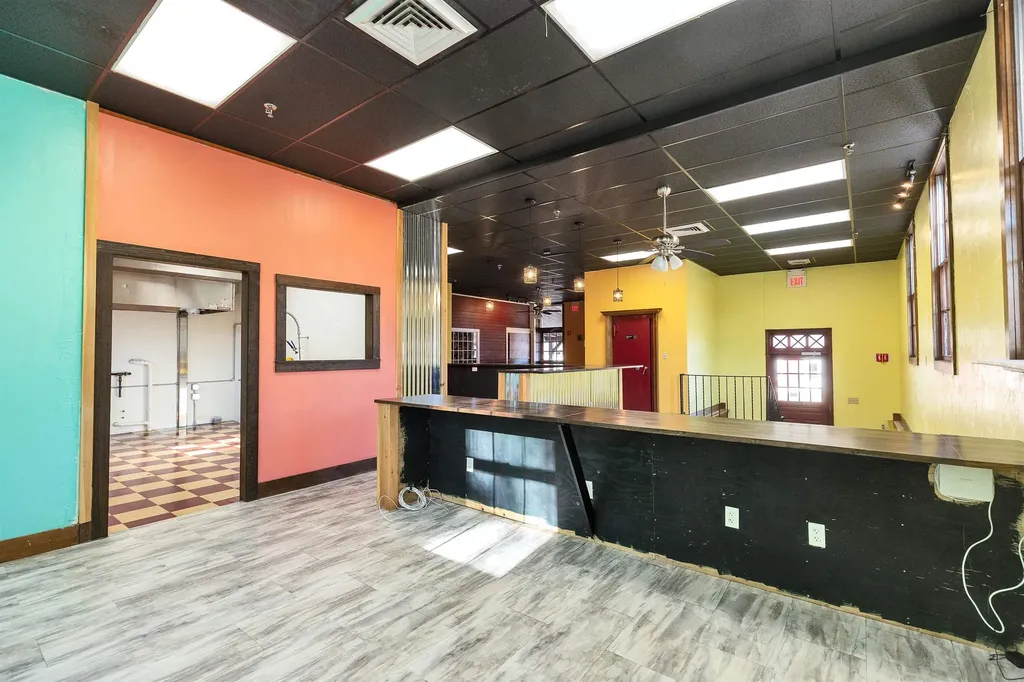 43 Grove Street Peterborough NH 03458