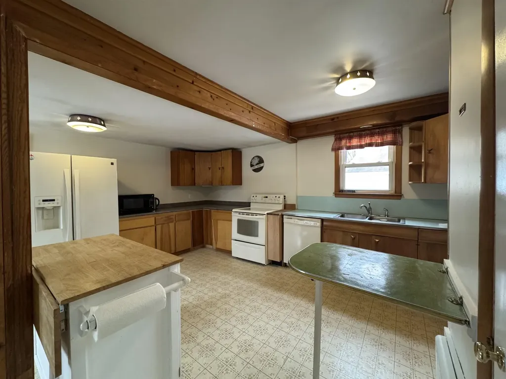 70 Cedar Street Keene NH 03431