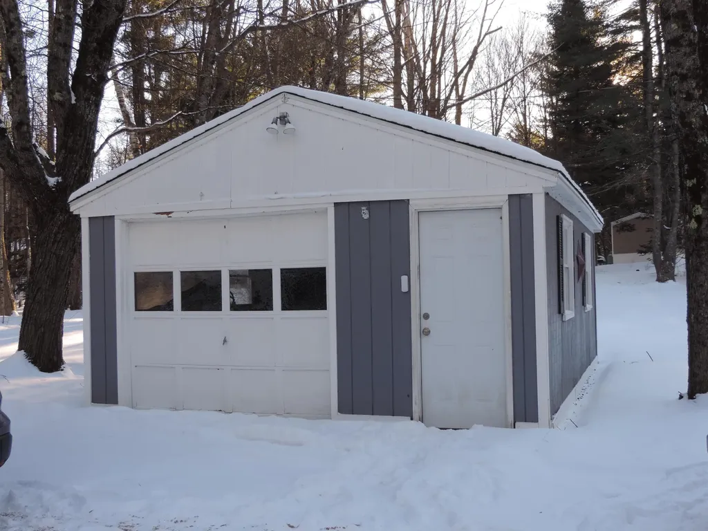 9 Westbury Road Meredith NH 03253