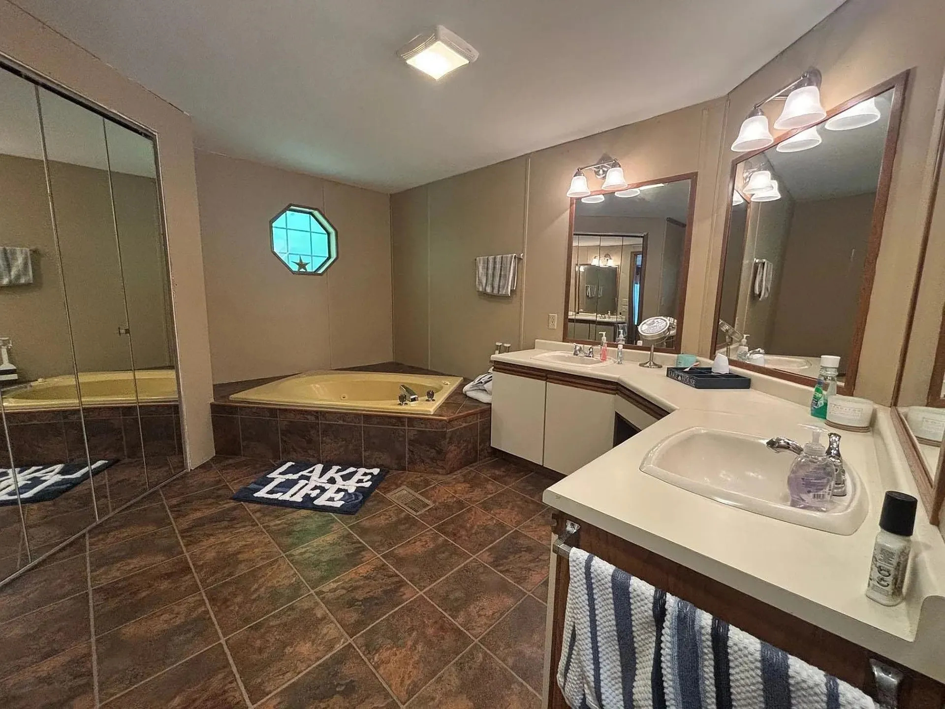 9 Westbury Road Meredith NH 03253