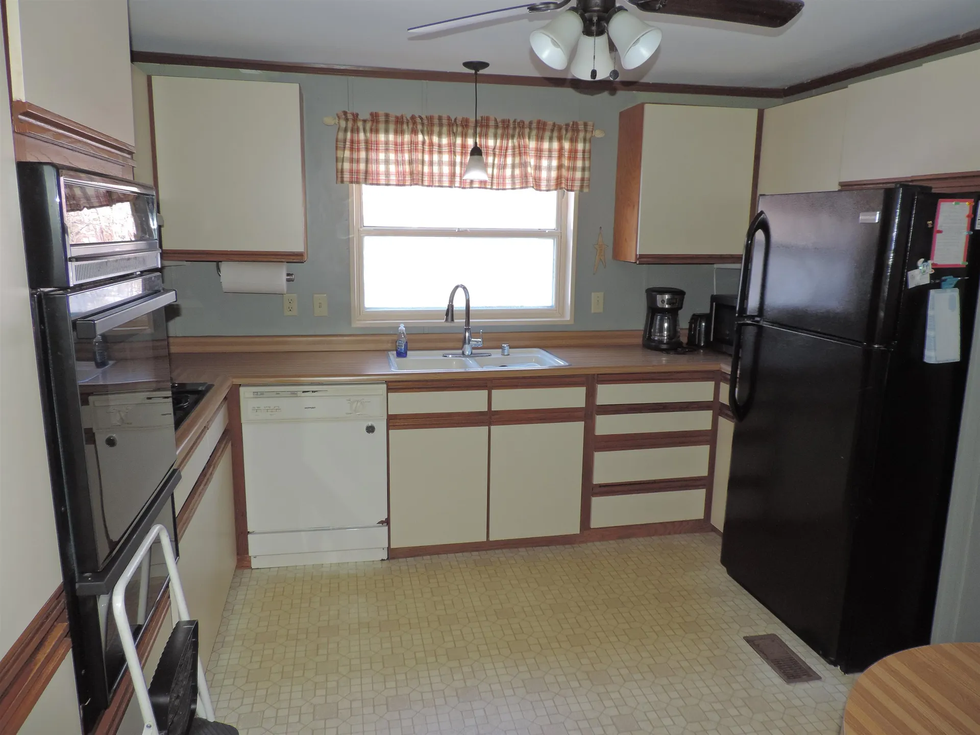 9 Westbury Road Meredith NH 03253