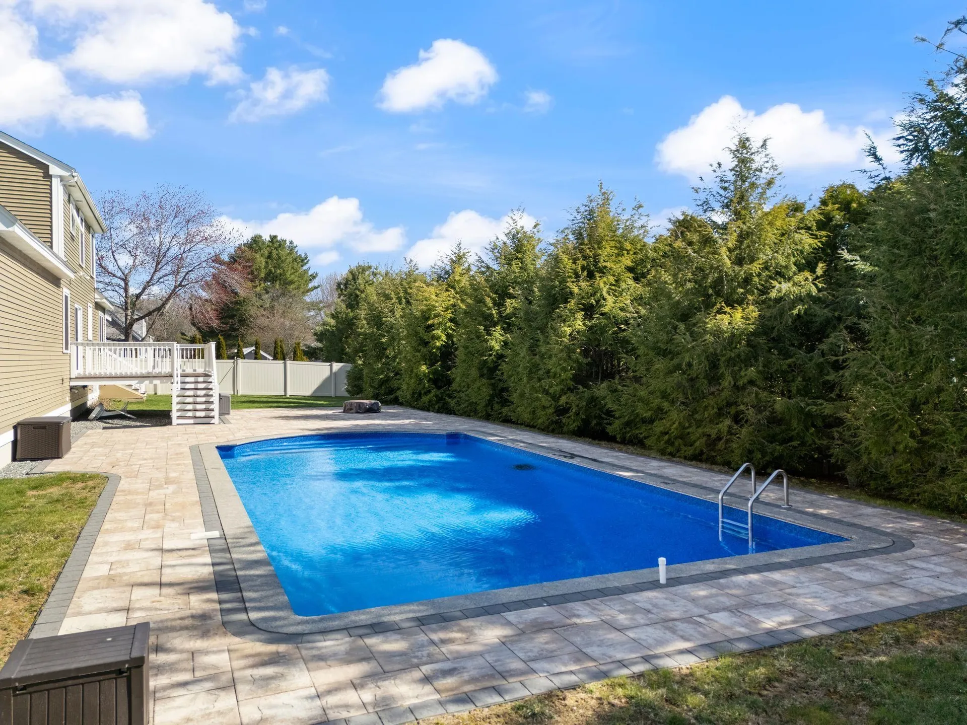 2 Hilliard Drive Hampton NH 03842