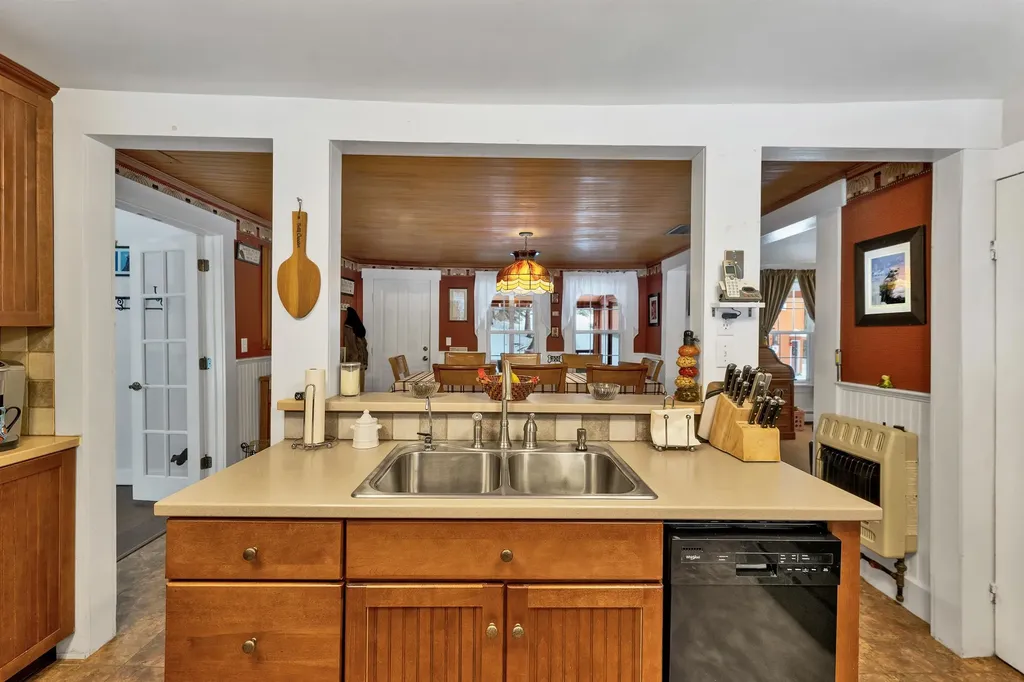 264 Wing Road Bethlehem NH 03574