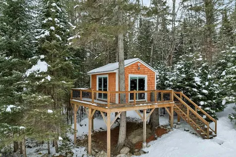 264 Wing Road Bethlehem NH 03574