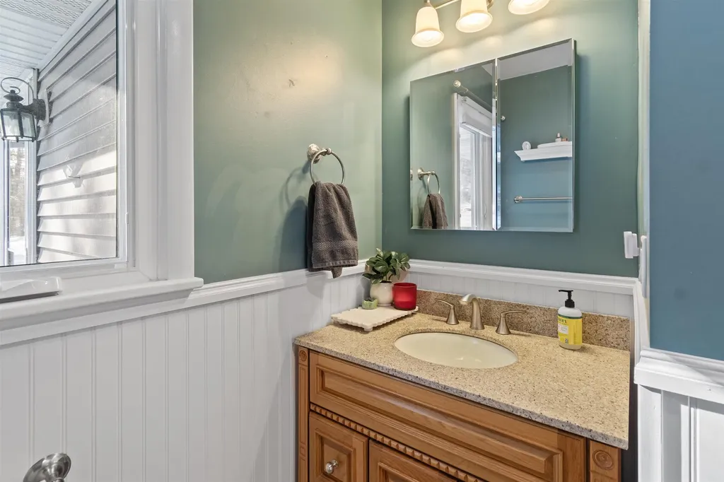 6 Donnelly Court St. Albans City VT 05478