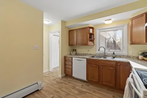 6 Donnelly Court St. Albans City VT 05478