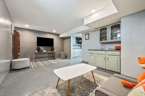 8 Ross Farm Road Albany NH 03818