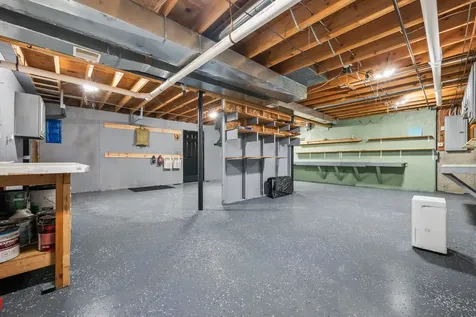 8 Ross Farm Road Albany NH 03818