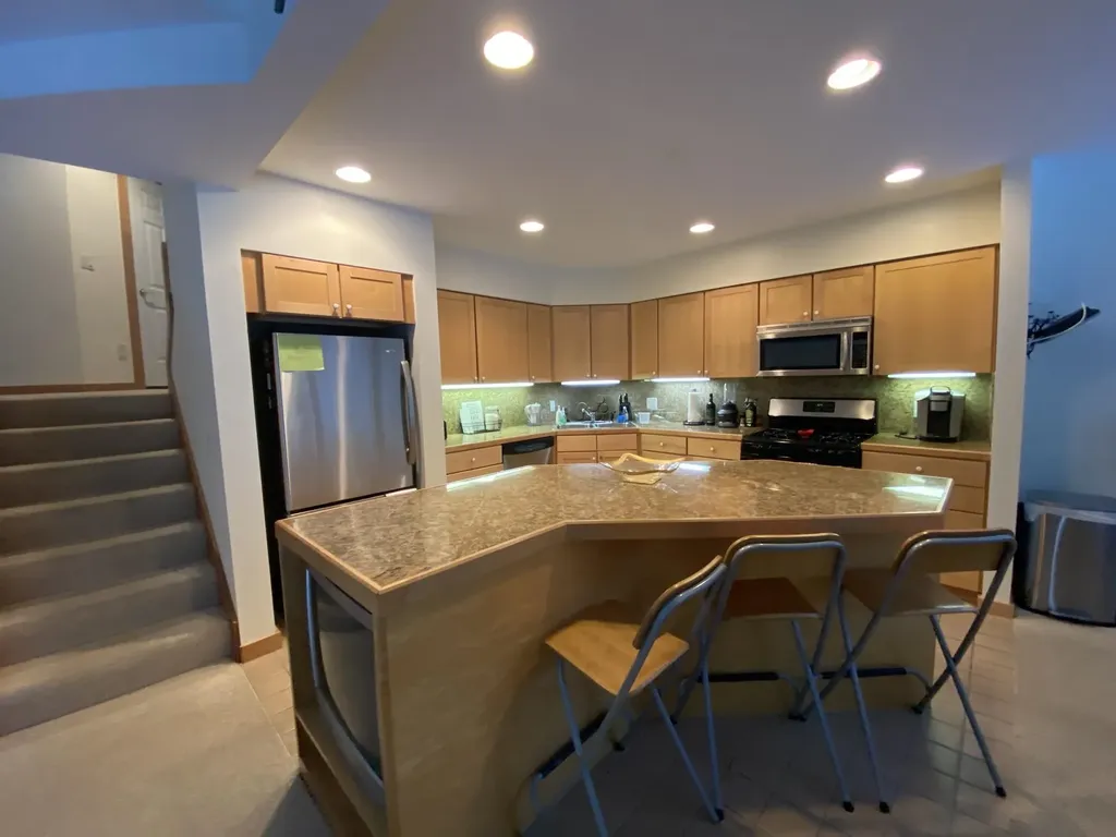 19B Kingswood Road Dover VT 05356