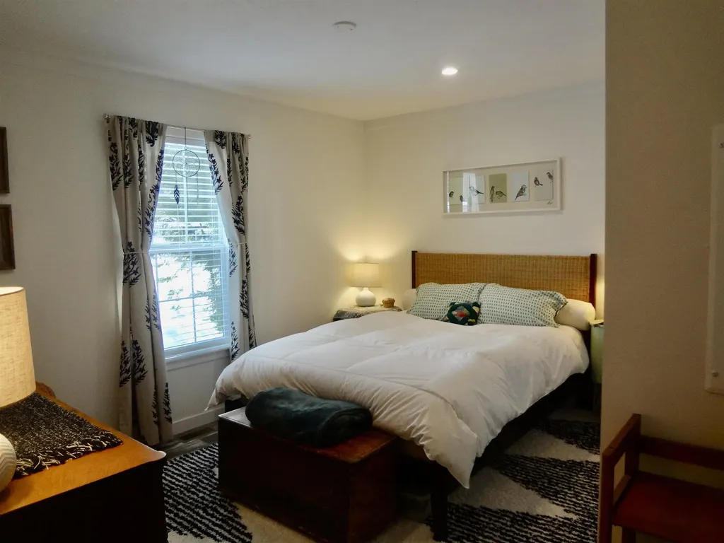 344 Old Lakeshore Road Gilford NH 03249