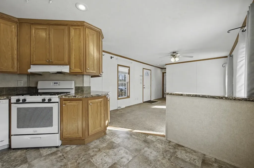 86 Nh Route 4a Lebanon NH 03766