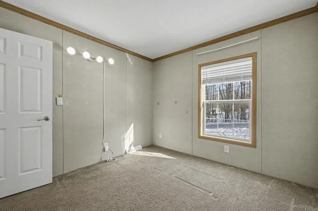 86 Nh Route 4a Lebanon NH 03766