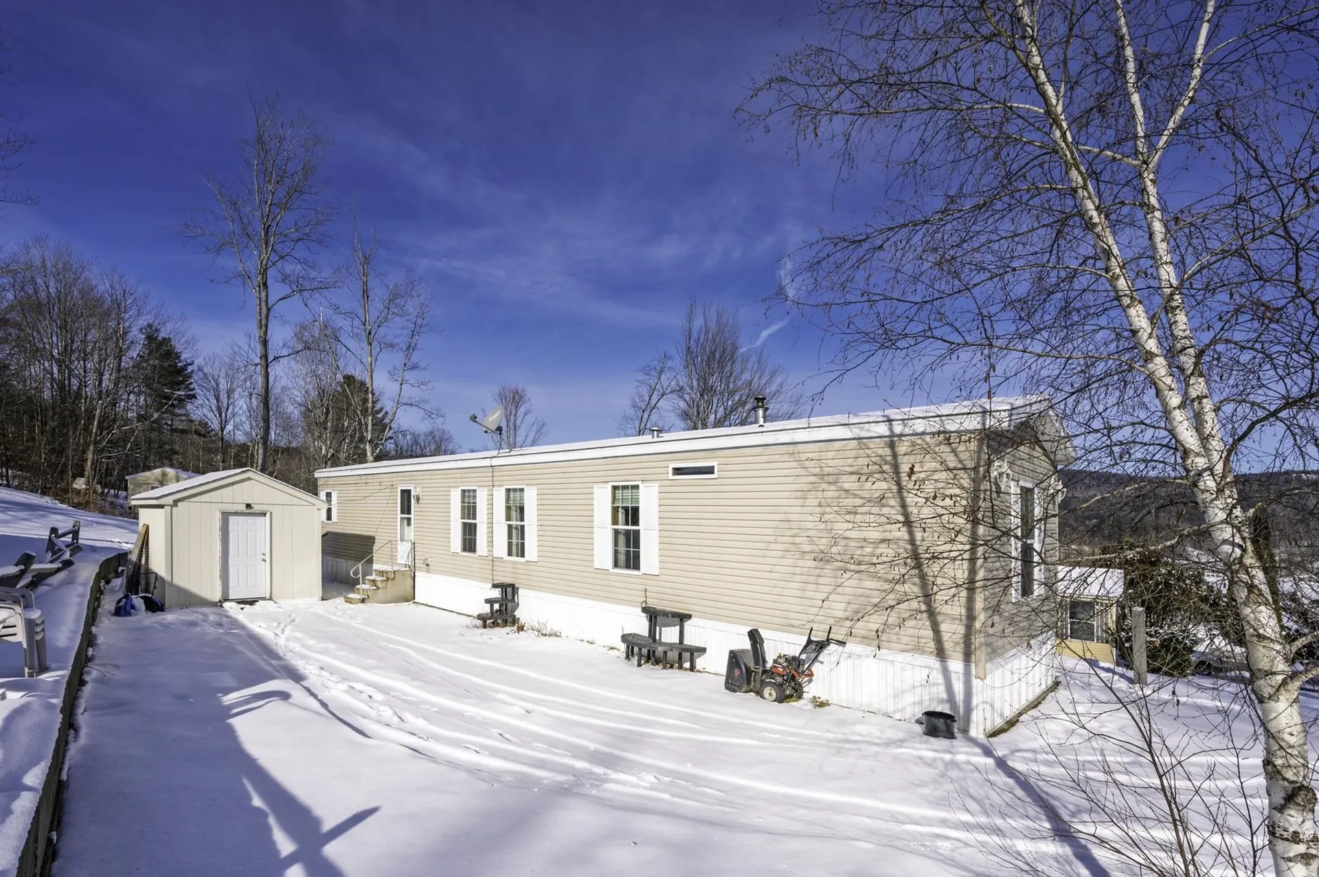 86 Nh Route 4a Lebanon NH 03766