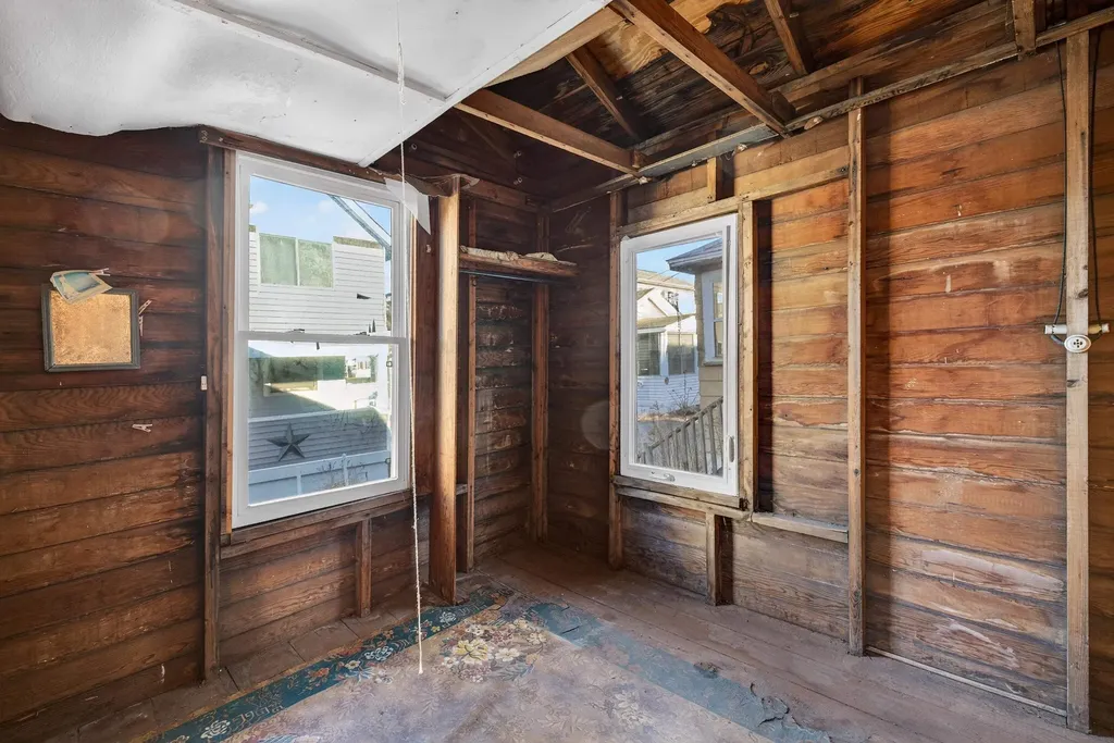 27 Kentville Terrace Hampton NH 03842