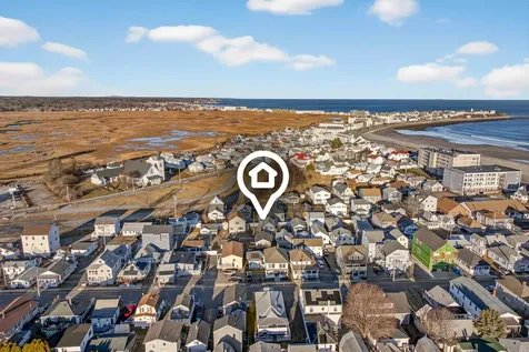 27 Kentville Terrace Hampton NH 03842