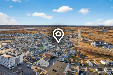 27 Kentville Terrace Hampton NH 03842