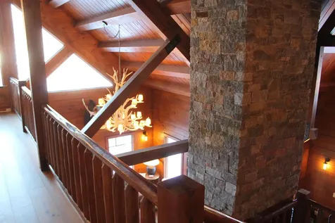 137 South Peak Road Lincoln NH 03251