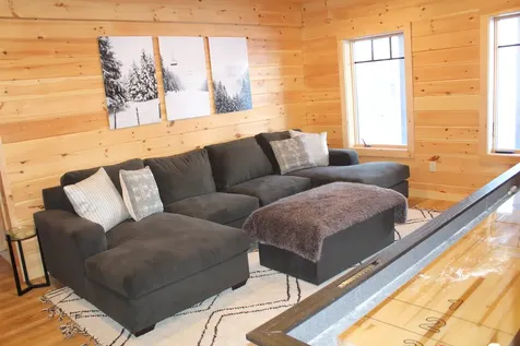 137 South Peak Road Lincoln NH 03251