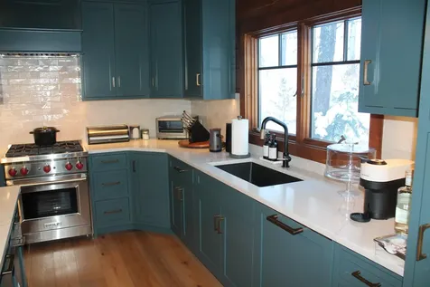 137 South Peak Road Lincoln NH 03251