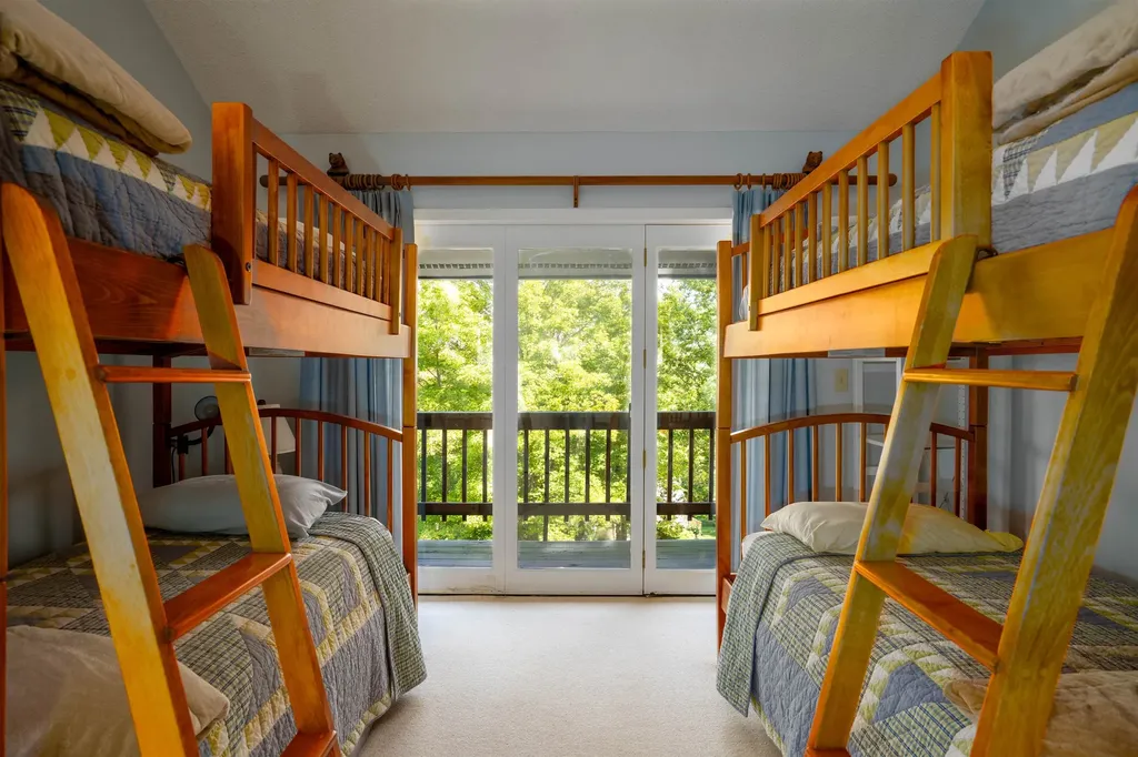 13 Betty Johnson Lane Winhall VT 05340