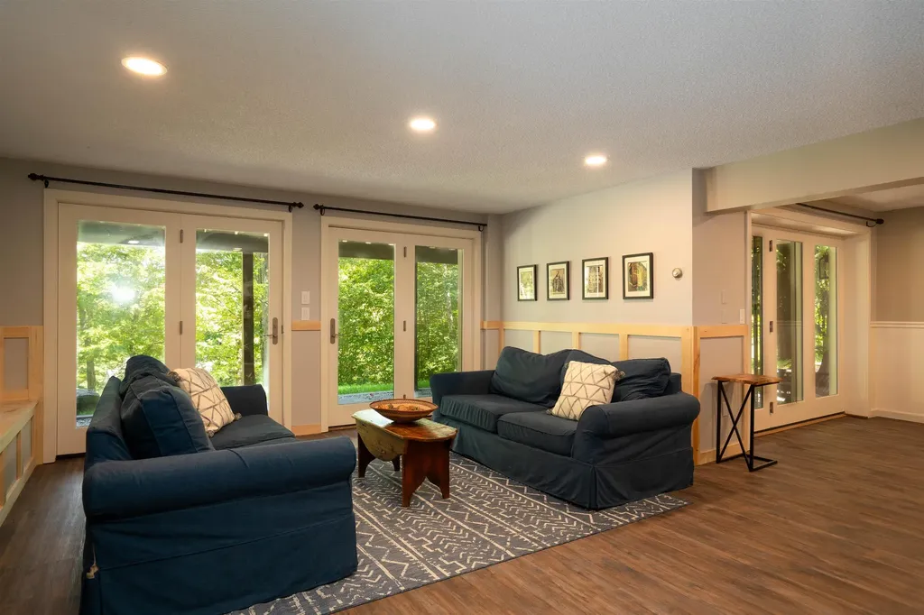 13 Betty Johnson Lane Winhall VT 05340