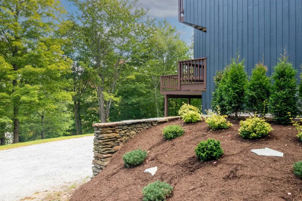 13 Betty Johnson Lane Winhall VT 05340