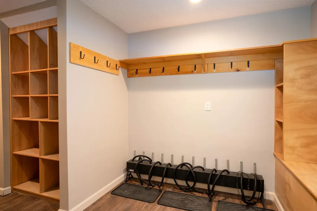 13 Betty Johnson Lane Winhall VT 05340