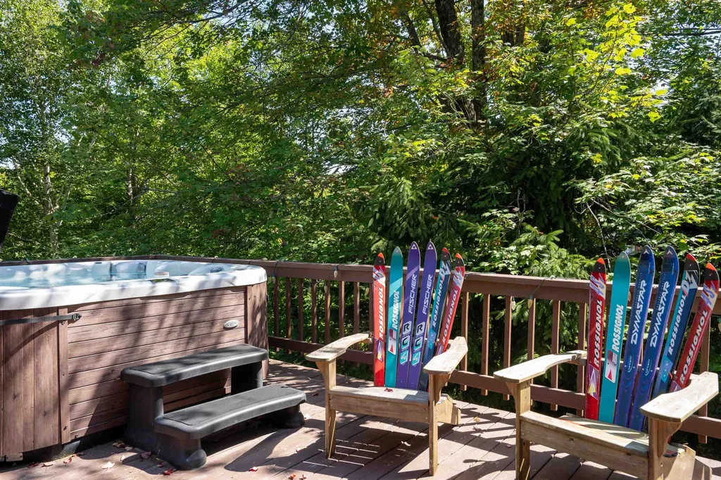 13 Betty Johnson Lane Winhall VT 05340