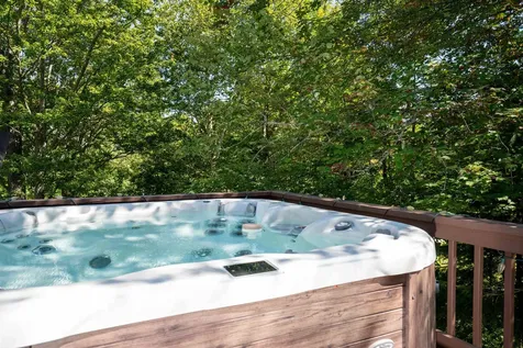 13 Betty Johnson Lane Winhall VT 05340