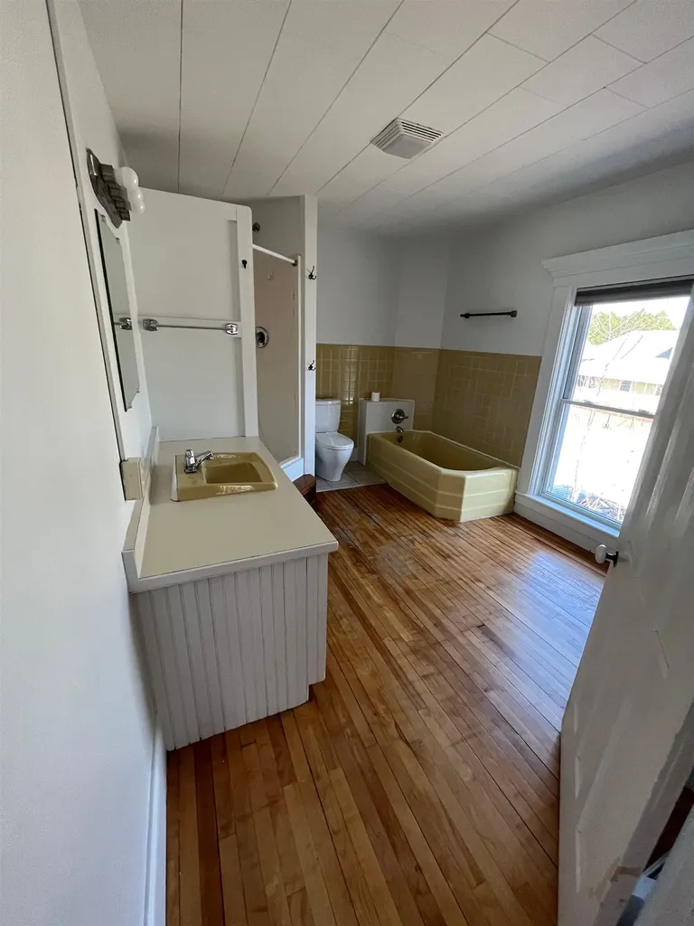 139 Park Street Morristown VT 05661