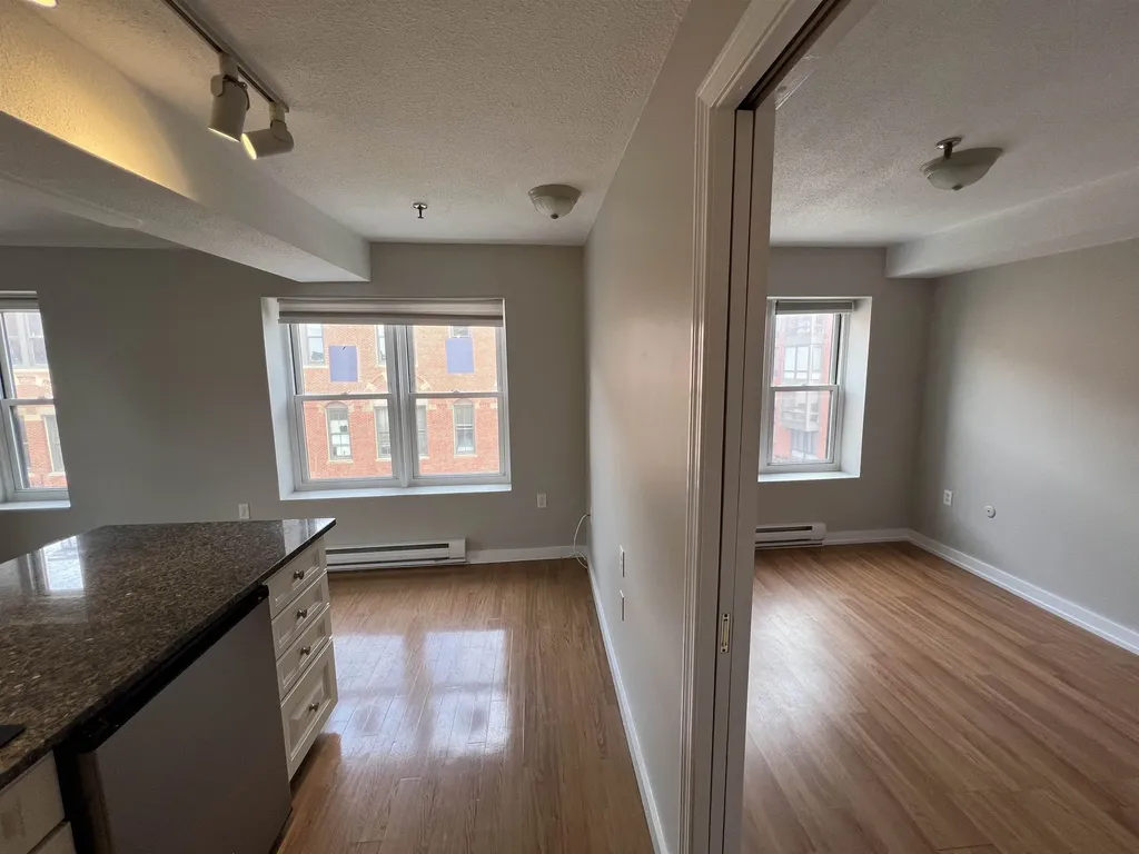 90 Fleet Street Portsmouth NH 03801