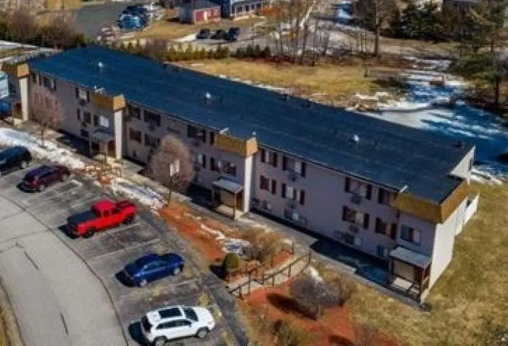 23 Treetop Circle Laconia NH 03246