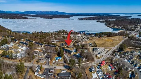 23 Treetop Circle Laconia NH 03246